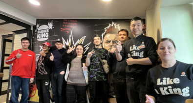 Заставка для - Вкус новых знаний: участники программы трудоустройства узнали секреты работы Бургер Кинг